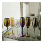 Equipamento de vidro a rendimento elevado do revestimento do vácuo PVD do copo do vinho de Foshan para a cor do preto do arco-íris da prata do ouro