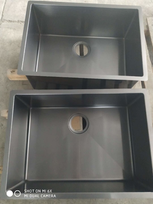 PVD Revestimento de vácuo Metal sanitário Banho de instalação de torneira Lava-louças