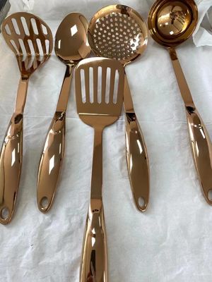 Máquina de Revestimento PVD Totalmente Automática com Capacidades de Economia de Energia e Câmara de Vácuo Feita Sob Medida para Revestimento de Titânio