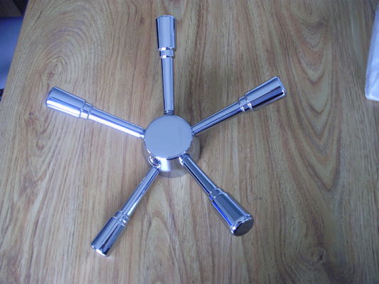 Equipamento de revestimento a vácuo de íons de arco múltiplos para processo de revestimento decorativo de perfis de liga de alumínio