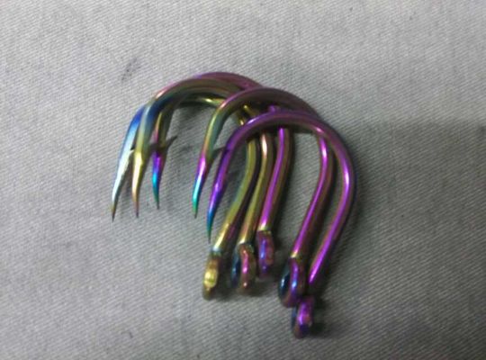 Máquina de Revestimento PVD de Íons Multi-Arco Totalmente Automática com Câmara de Vácuo Feita Sob Medida para Joias e Ferragens