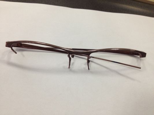 Sistema de Máquina de Revestimento a Vácuo Opcional com Evaporação de Fio de Aquecimento de Luz de Carro PVD, Vidro AF e Chiller de Água