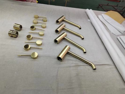 Máquina de Revestimento a Vácuo PVD para Joias de Maçaneta Cromada Banho de Ouro, Ferragens de Prata Banho de Ouro, Móveis, Louças, Logotipos de Carro, Rodas