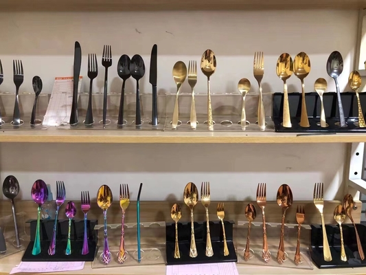 Máquina de revestimento a vácuo PVD multi-arco decorativo para produtos metálicos