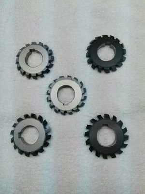 Máquina de revestimento a vácuo para superfícies de plástico e metal