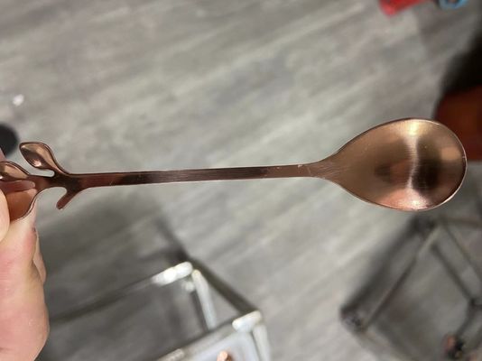 Máquina de revestimento a vácuo PVD para chapas de aço inoxidável Linha de produção de revestimento PVD para móveis