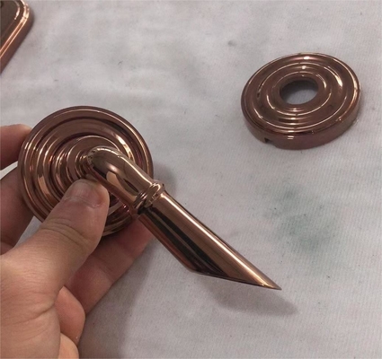 Máquina de revestimento de PVD de pequena dimensão, com pulverização por magnétron de arco múltiplo