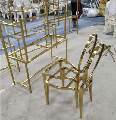 Borda de Cadeira com Revestimento a Vácuo PVD Dourado Escovado com Propriedades Anti-Impressão Digital e Resistente à Corrosão