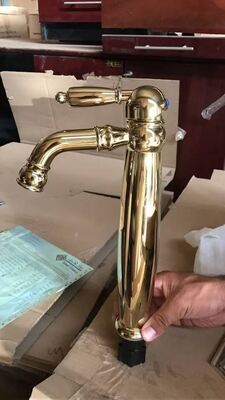Equipamento de revestimento PVD totalmente automático, à prova de corrosão e de alto brilho, com câmara de vácuo personalizada para artigos sanitários