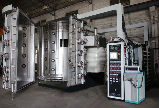 Bom preço. Máquina de revestimento PVD anti-tarnish com tecnologia de revestimento duro e sistema de controlo automático completo para equipamento de porta on-line